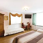 Quarto em Acomodações Particulares Goscinne Gazda